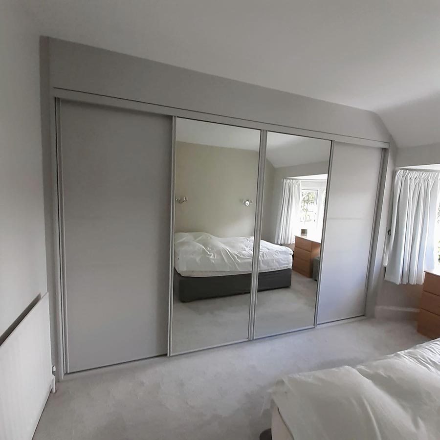 grey-mirror-sliding-door-wardrobe